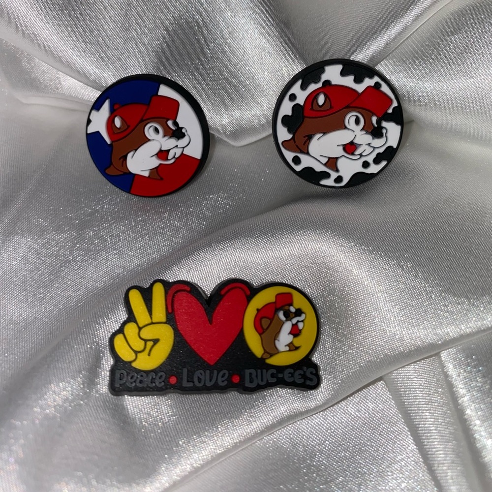 Croc charms